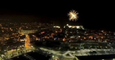 ΔΗΜΟΣ ΚΑΒΑΛΑΣ: Υποδεχόμαστε το 2026 με αθόρυβα πυροτεχνήματα από το φρούριο της Καβάλας