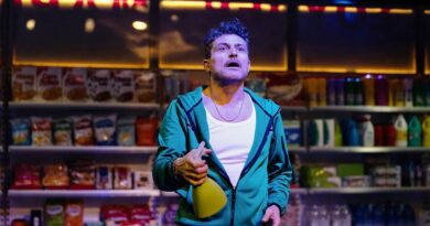 ΘΕΑΤΡΟ ΑΝΤΙΓΟΝΗ ΒΑΛΑΚΟΥ|«Vanya» του Simon Stephens