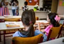 Αγιασμός στα σχολεία με 21.000 κενά 